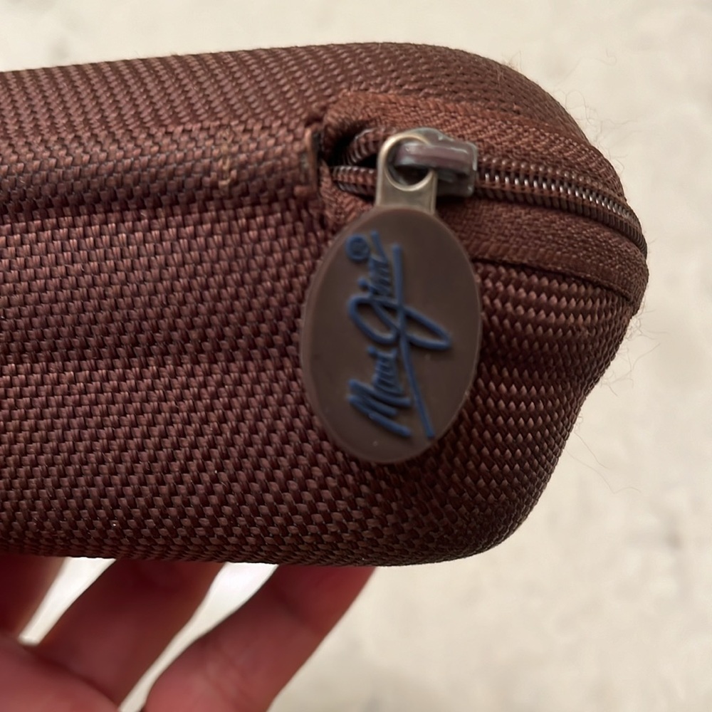Sunglass case - Picture 4 of 5